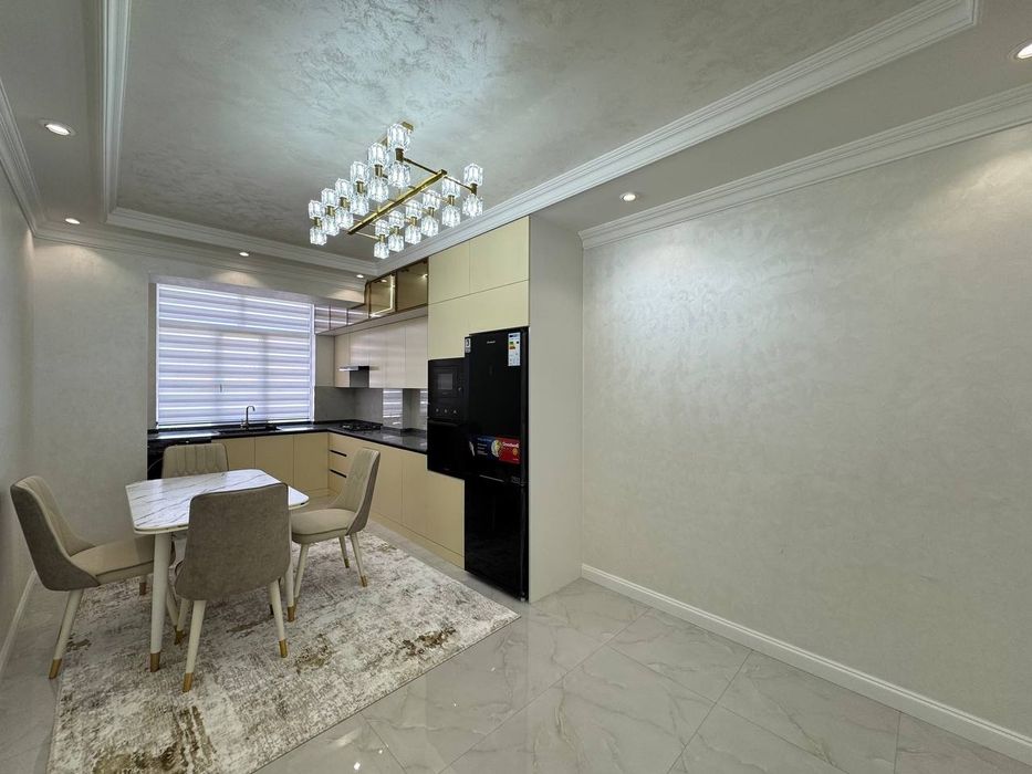 Продаётся шикарная 3х комнатная квартира по адресу Рудакий