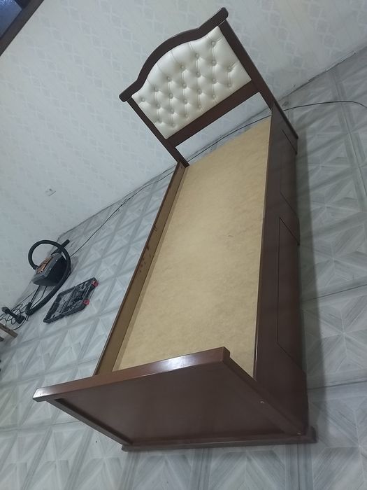 Карават крашеный