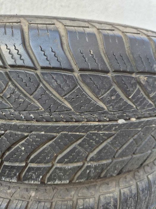 Cauciucuri goodyear 205/60 R16 iarna