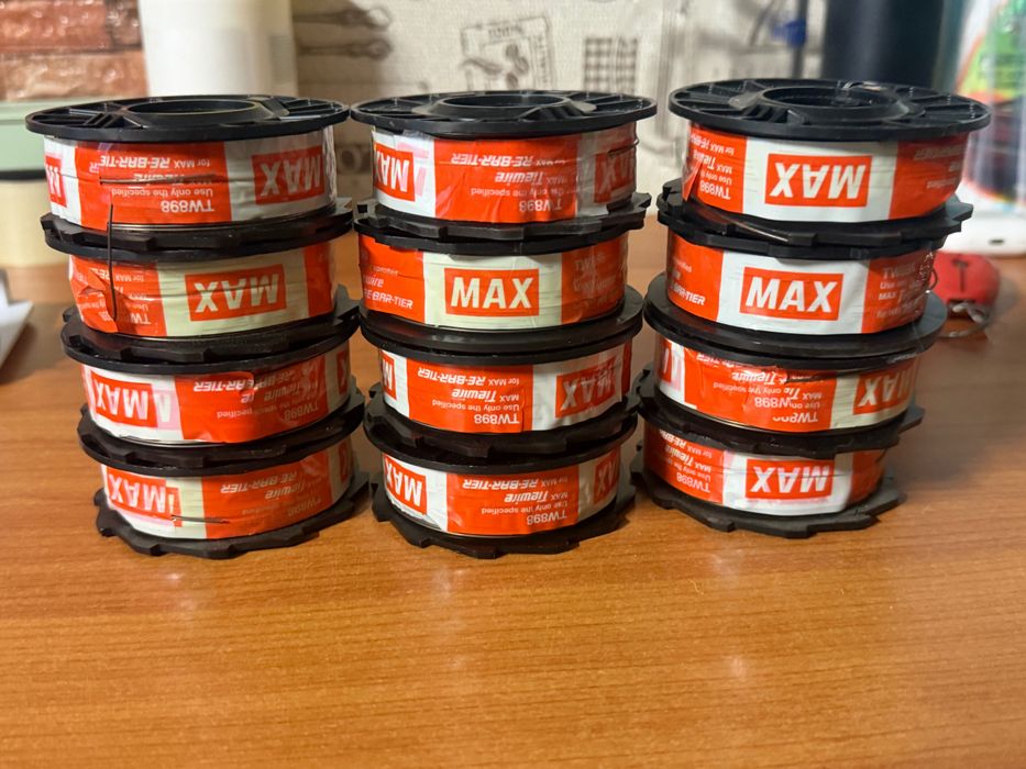 Role de legat Sârmă Max
