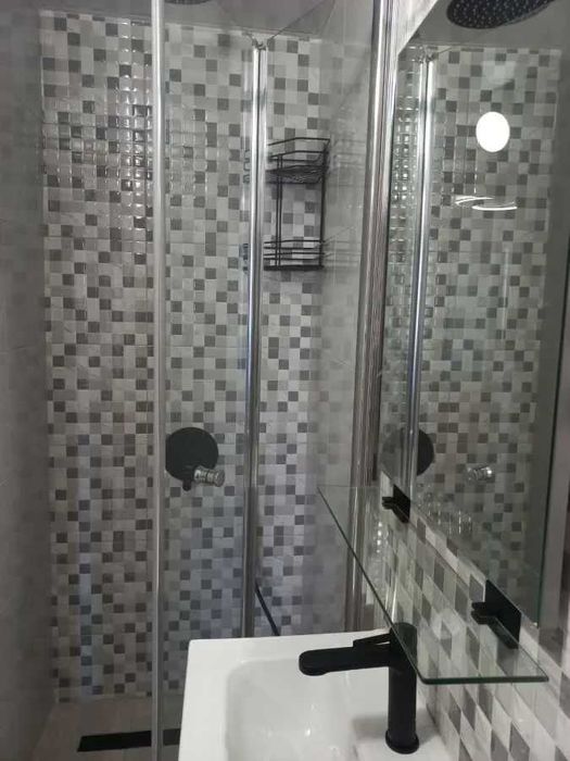 Дава се под наем Двустаен апартамент в София, Център - 55 кв.м за 408 € - Снимка #3