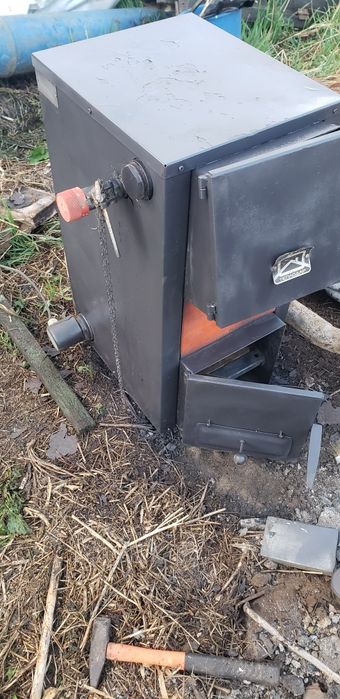 Продам котёл  с навесным