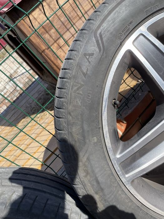 Комплект колес на Mersedes Benz