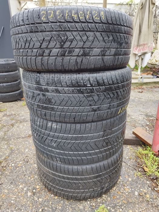 Продавам Гуми 275/40/21