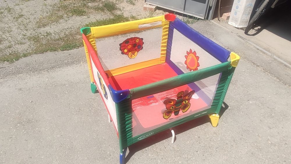 Продам манеж детский GRACO