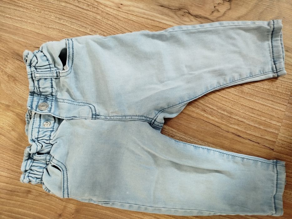 Дънки Zara за малка госпожица