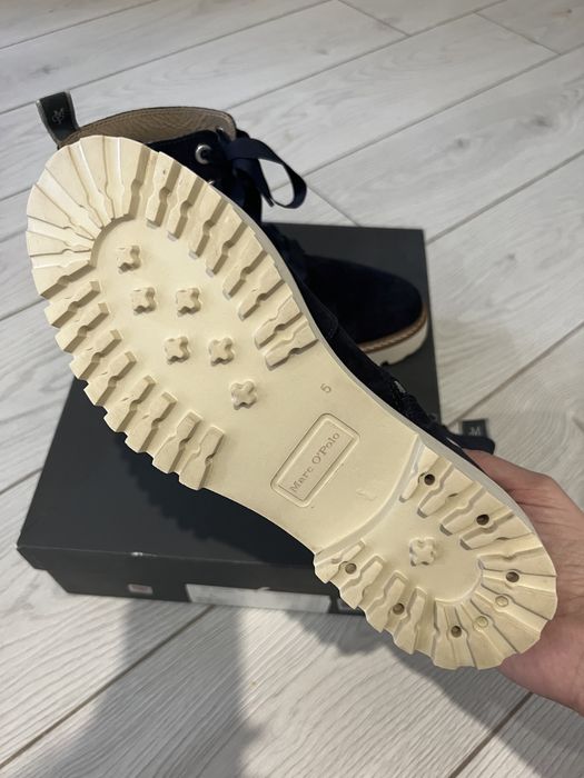 Продам ботинки 37 рр