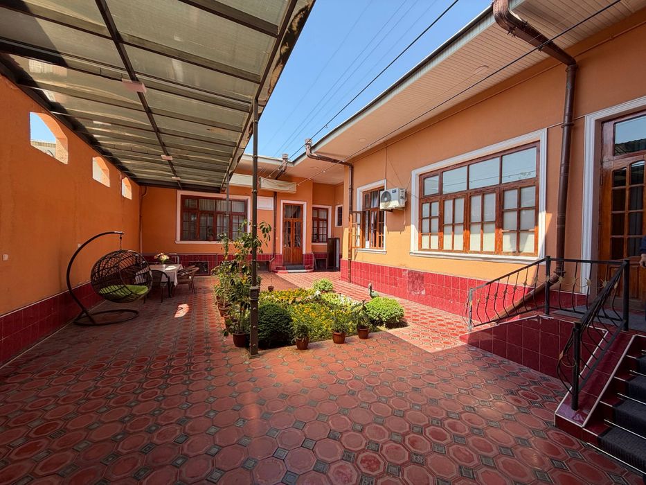 Домбиробод 4 сотых участка продается