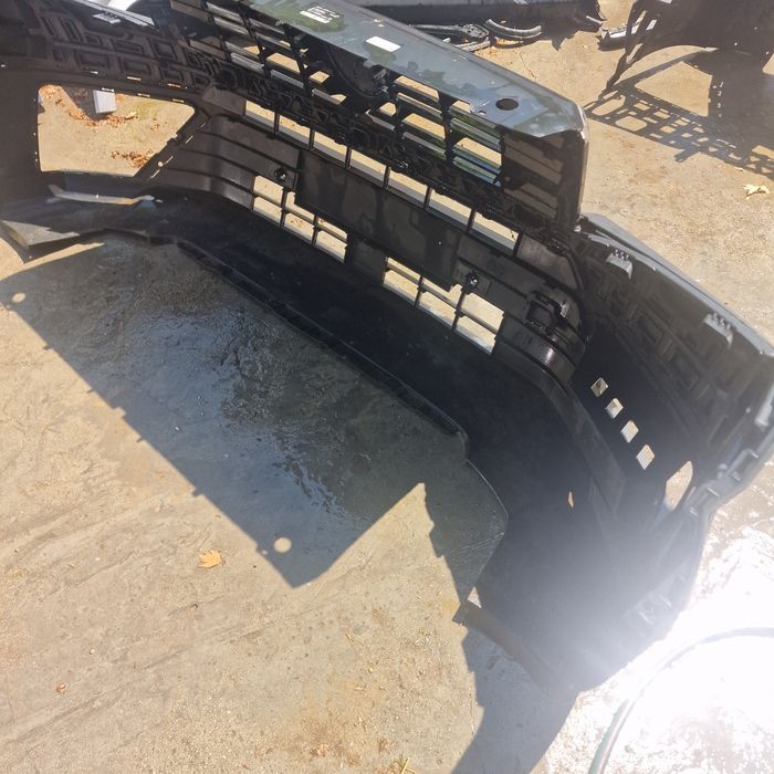 VW Crafter след 2017 предна броня