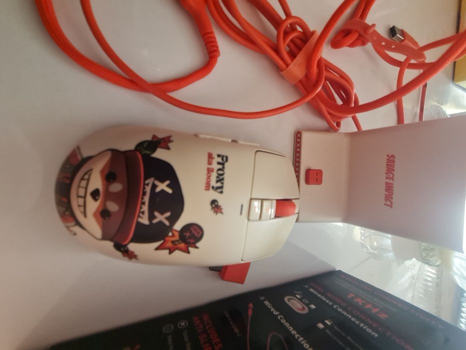 Продам игровую мышь