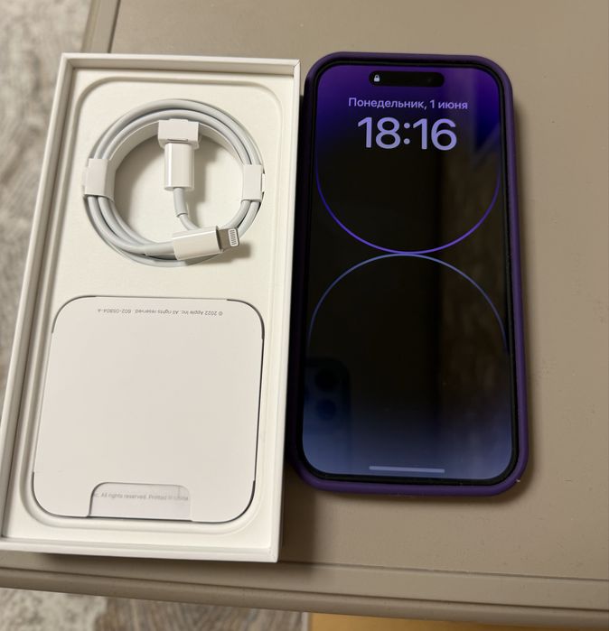 Продам iPhone 14 Pro 128 ГБ, цвет Deep Purple.