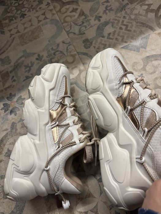 Обувки/ маратонки Steve Madden 36 номер