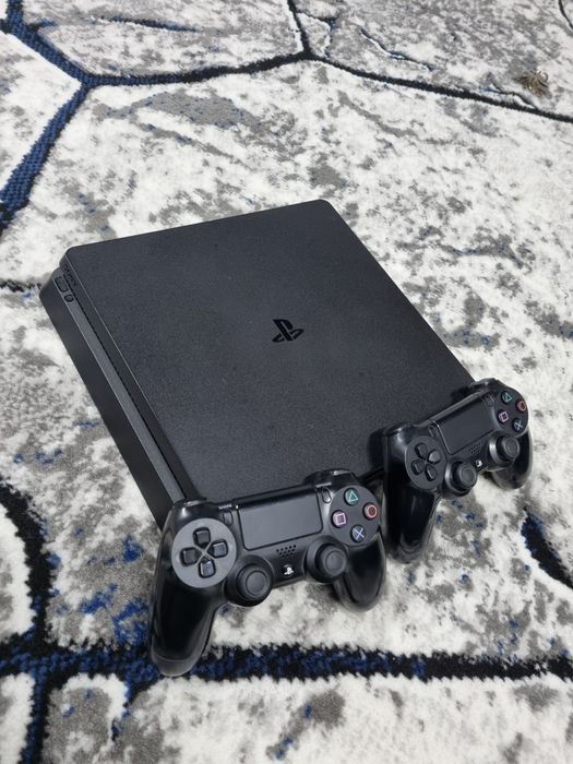 PlayStation4 500gb 2 ta jostik