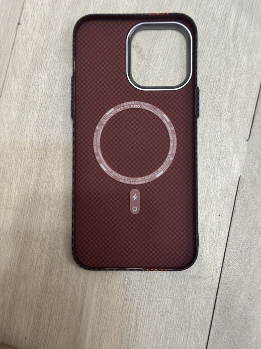 Чехол на айфон 14 pro max