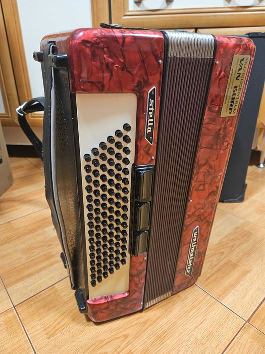 Acordeon Weltmeister Stella