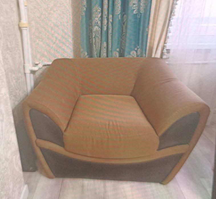 Продаю мягкий уголок 3-2-1