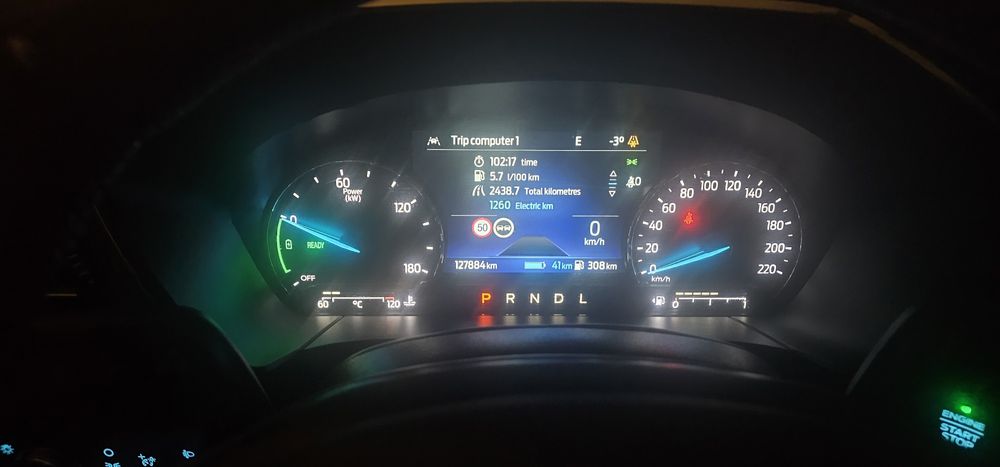 Ford Kuga 3 PHEV 2021 | Autonomie 70km Electric | 127.395 KM | Revizie