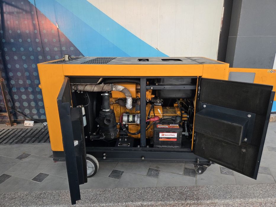 Generator “KIPOR” ( model: KDE16STA)
