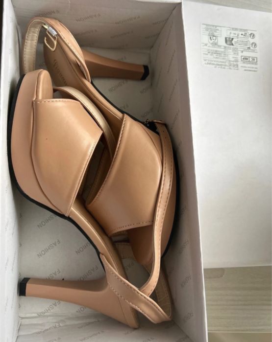 Sandale dama marime 38