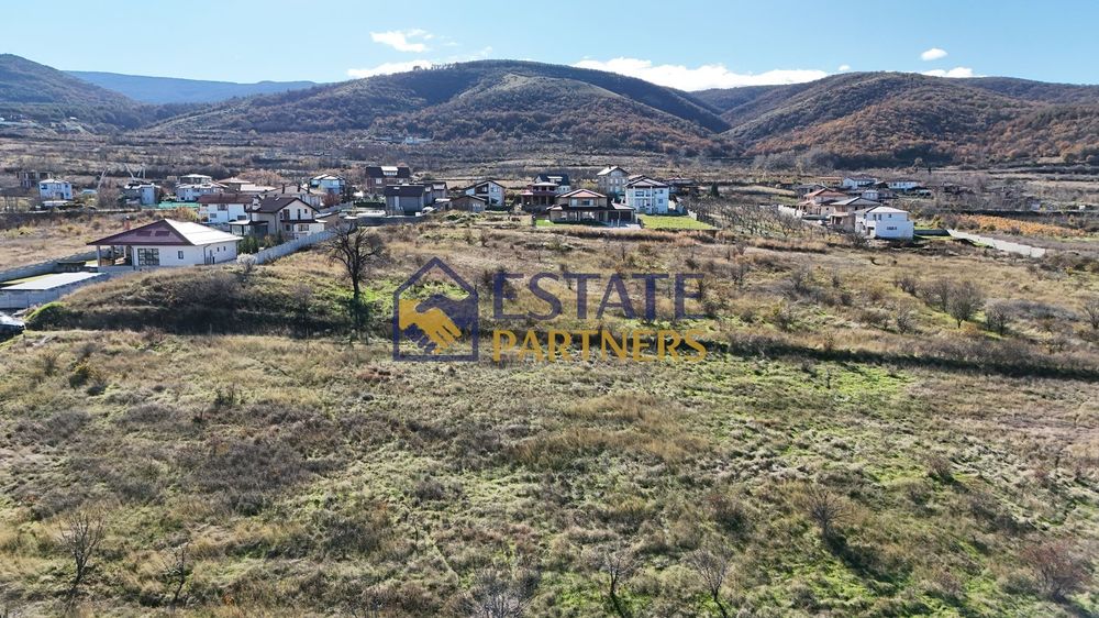 Продава се Парцел в с. Марково, Област Пловдив - 1091 кв.м за 39 €/кв.м - Снимка #1