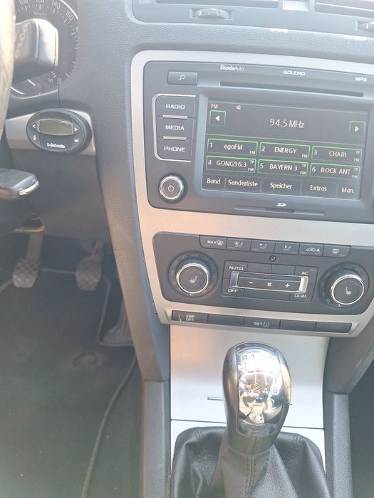 Dezmembrez Skoda Octavia 2 facelift 1.8 tfsi CDAA culoare negru 9910 sau gri cod LF8L