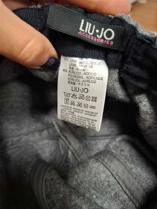 Шапки LIU•JO, H&M