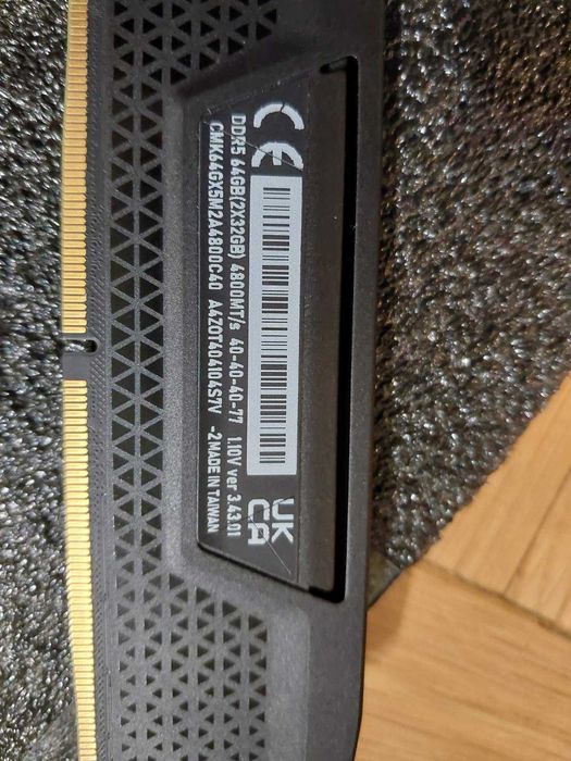 32GB 4800MT/s CL40 - Corsair Vengance DDR5