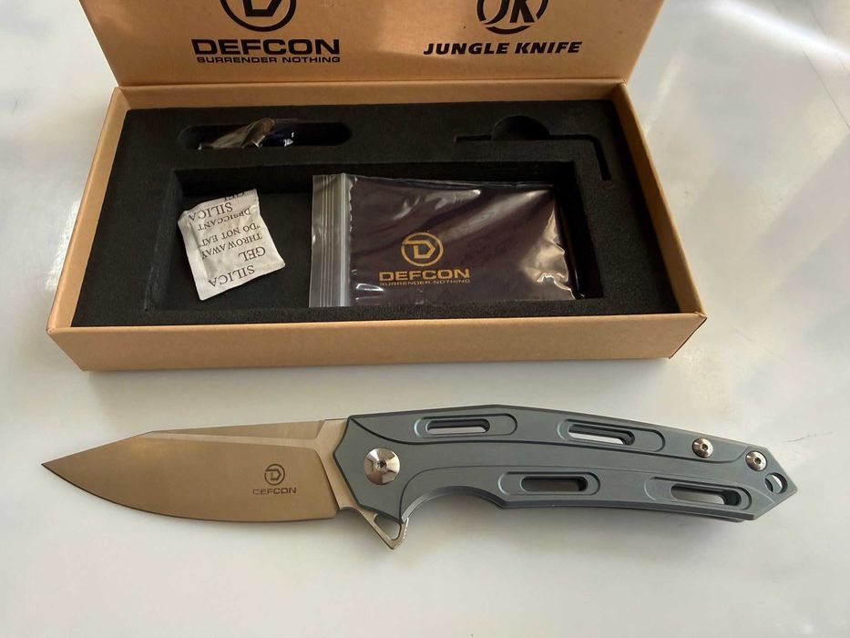 ножове Defcon Jungle Knife – Титан, Дамаск и D2