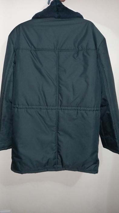 Продам теплую куртку полынь