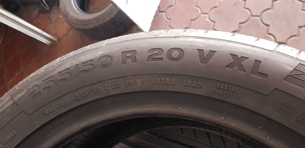 anvelope Continental 255/50/20