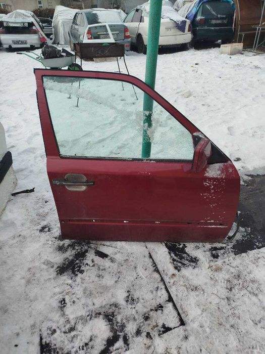 двери на мерседес 124