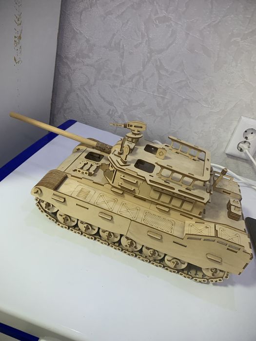 Продаю  сувенир