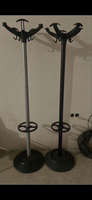 Вешалки для одежды