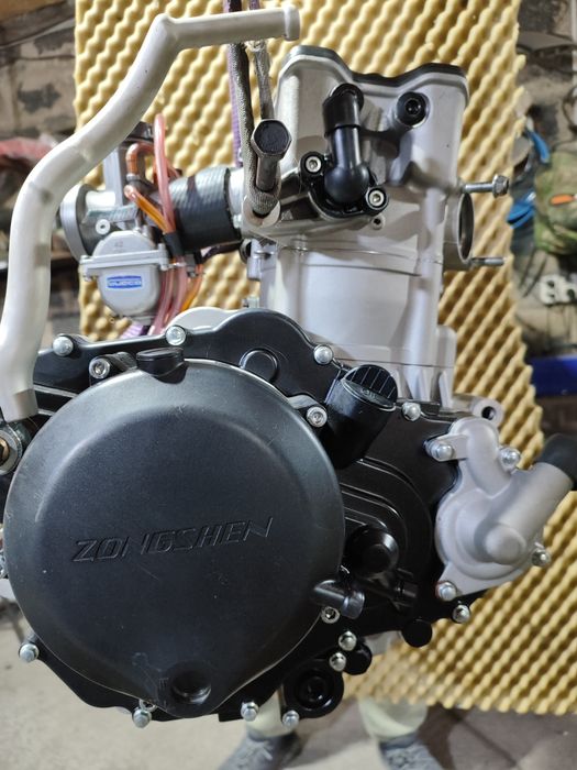 Продам двигатель 194MQ