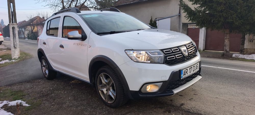 Vand Dacia Sandero Stepway