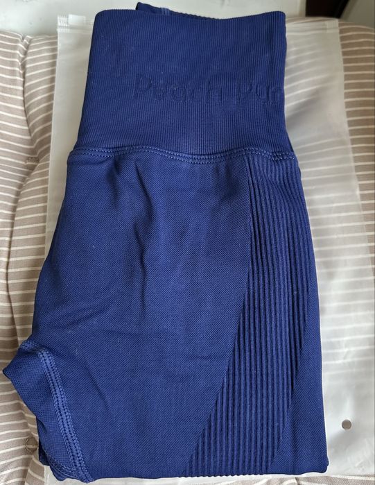 Дамски спортен клин с повдигащ ефект