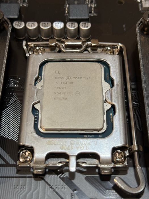 Intel core i5-14400f процессор