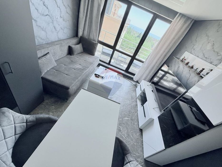 Продава се Едностаен апартамент в Варна, Виница - 42 кв.м за 1965 €/кв.м - Снимка #2