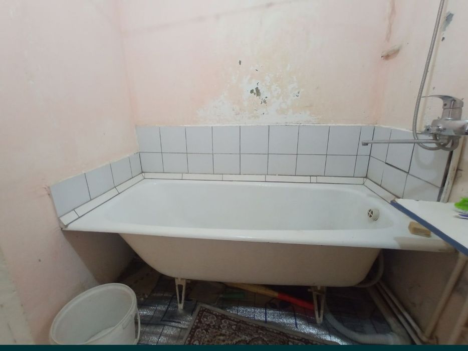 Продаётся 1/5/5 Франция Лисунова-1А рядом с рынком Кадышева