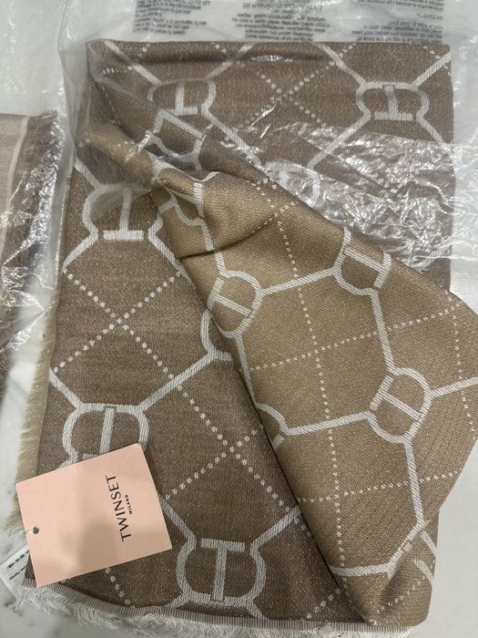 Продам палантин