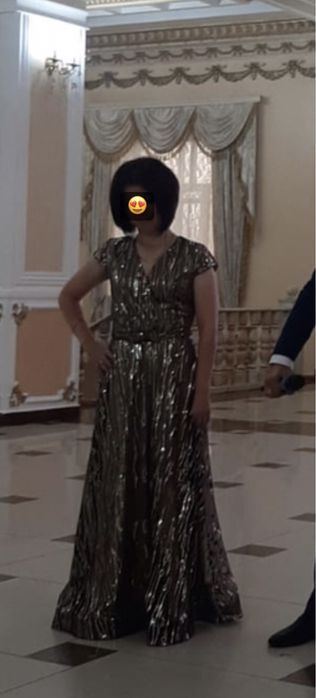 Вечерние платье.