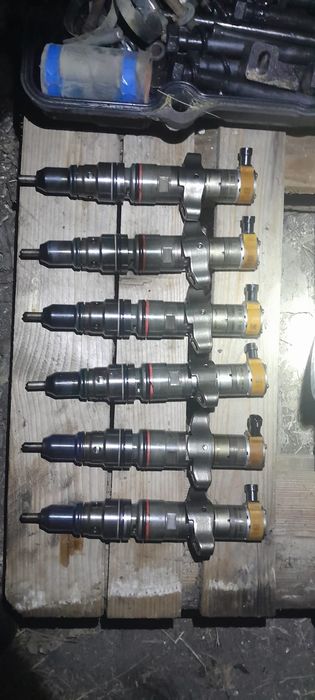 Продам запчасти на двигатель кат