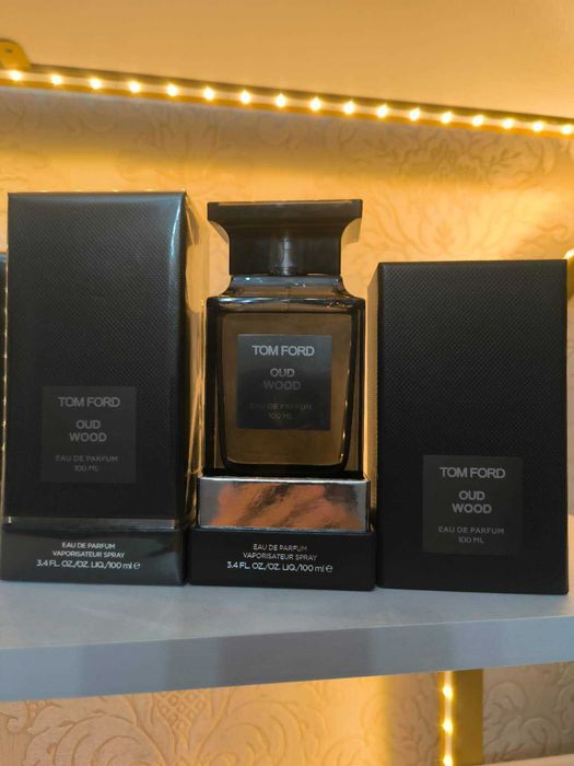 Tom Ford Oud Wood Eau de Parfum 100 мл