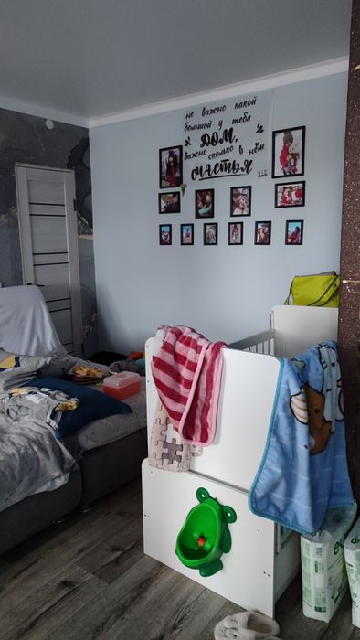 Продам 2 ком. квартиру на колосе