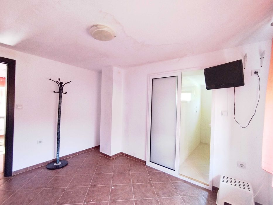 Продава къща в с. Горочевци