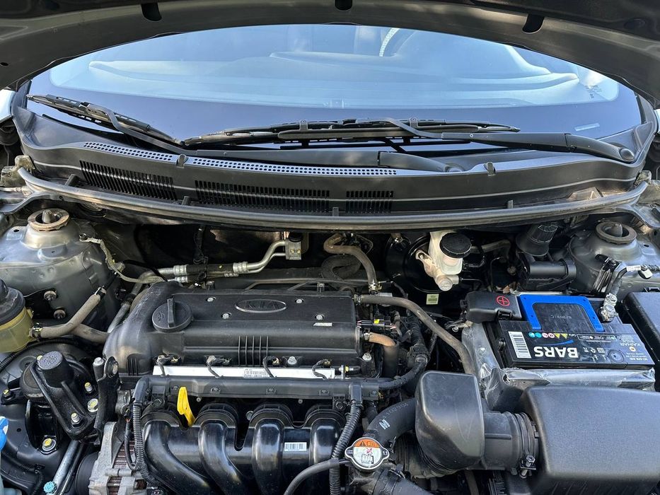 Кия Рио 2015г 1.6