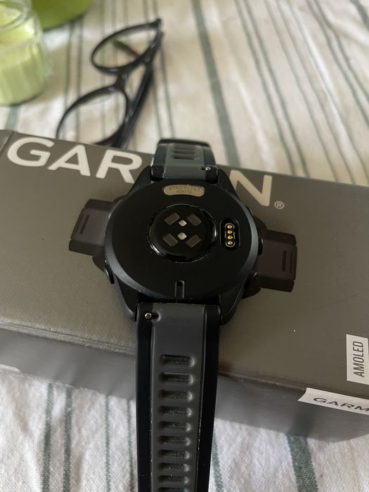 Garmin forerunner 165 / часовник Гармин 165