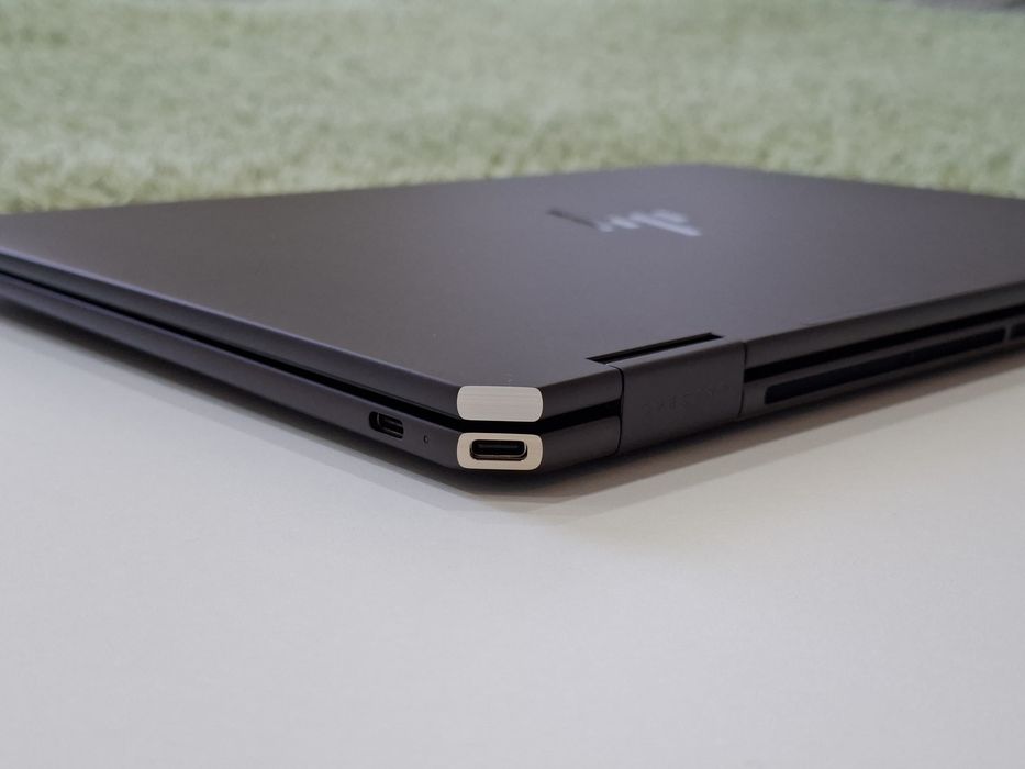 Ноутбук HP Spectre x360