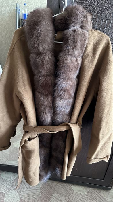 Продам пальто осень-весна