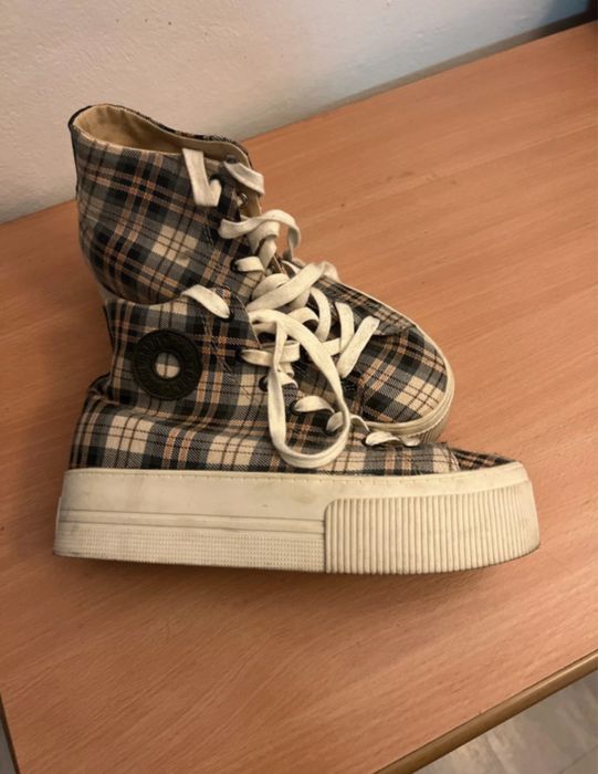 Berska pantofi platforma